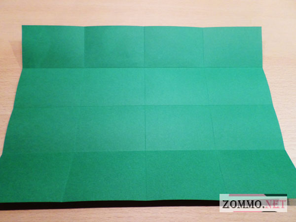 Зеленый лист бумаги
