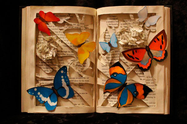 Бабочки в книге