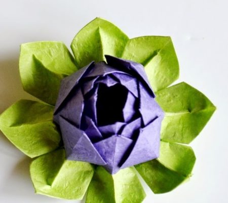 Оригами лотос: как сделать из бумаги цветок своими руками