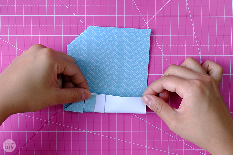 Оригами конверт для денег-сделайте боковые складки