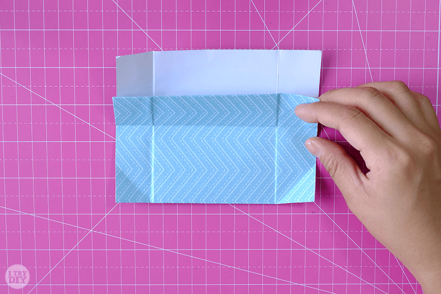 Оригами конверт для денег-раскройте лист