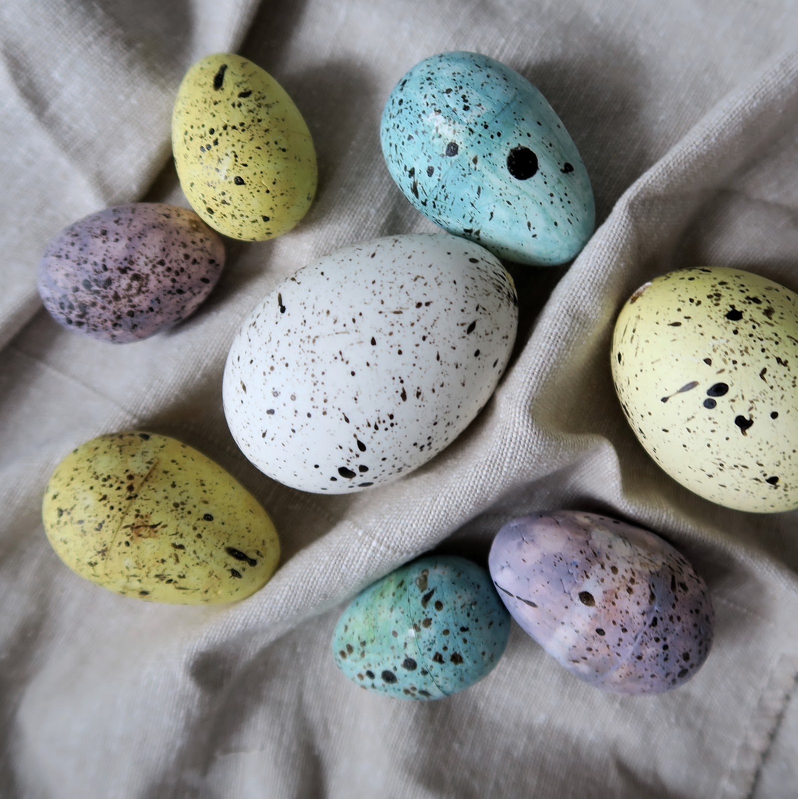 Декор пасхальных яиц-птичьи яйца