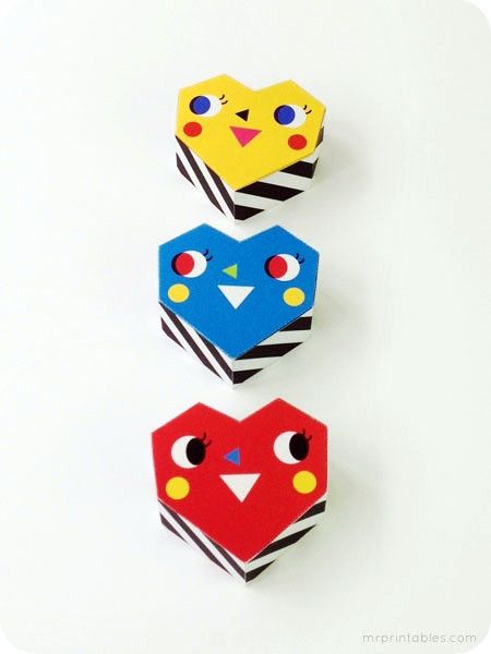 Красивая схема оригами из бумаги коробочка сердечко.