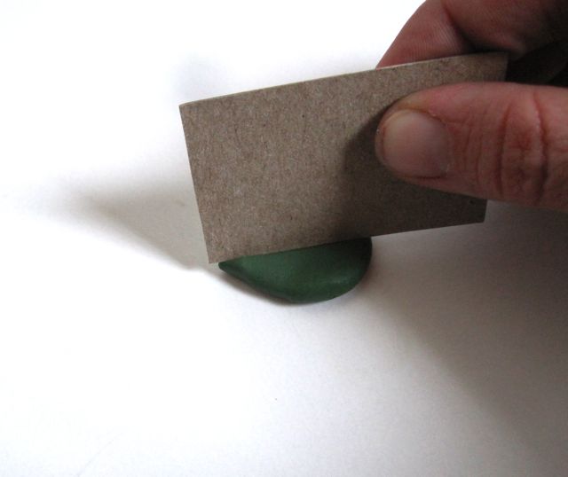 Подсолнухи из полимерной глины-делаем жилки на лепестке