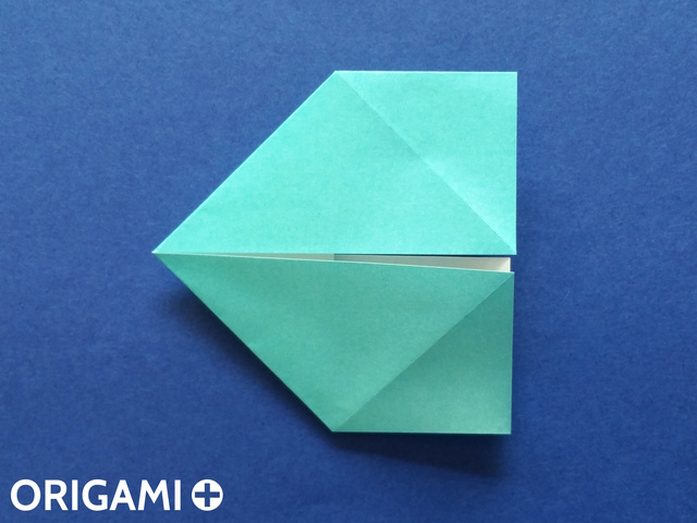 Оригами рибка-поместите ротиком влево