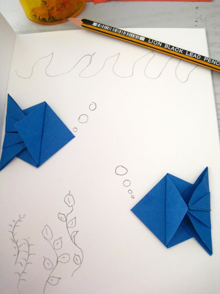 Оригами рибки синие